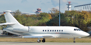 Dassault Falcon 2000 cabin for Kentucky charter