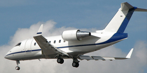 Bombardier Challenger 600 cabin for Kentucky charter
