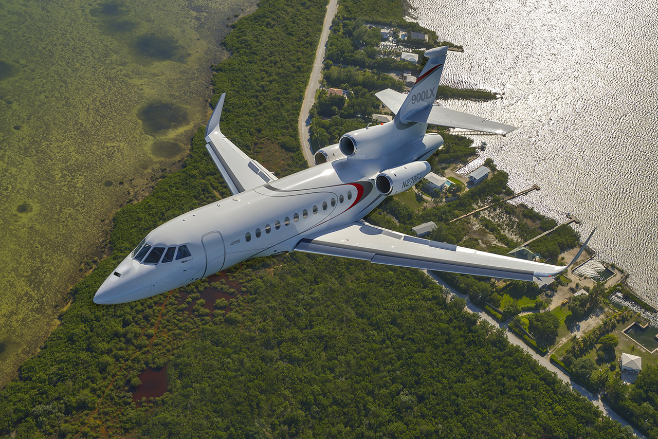 Kentucky Dassault Falcon 900LX Charter